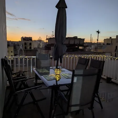 New Close To Promenade * St. Paul's Bay