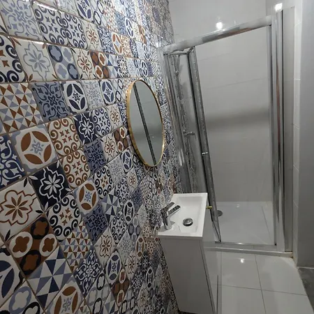 New Close To Promenade *